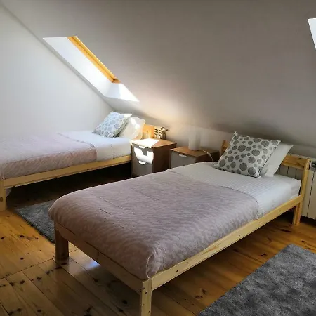 Hostel Avethna Warsaw Airport *